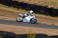 anglesey-no-limits-trackday;anglesey-photographs;anglesey-trackday-photographs;enduro-digital-images;event-digital-images;eventdigitalimages;no-limits-trackdays;peter-wileman-photography;racing-digital-images;trac-mon;trackday-digital-images;trackday-photos;ty-croes